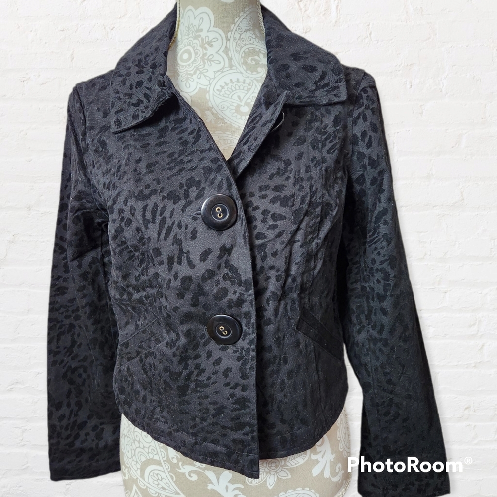 Bamboo Traders leopard print jacket size small